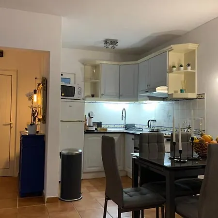 Apartamento Lovely T2- 88a - Vila Srª Da Rocha,armacao De Pera Porches (Algarve)