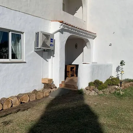 Lovely T2- 88a - Vila Srª Da Rocha,armacao De Pera Apartamento