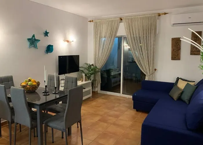 Lovely T2- 88a - Vila Srª Da Rocha,armação De Pera