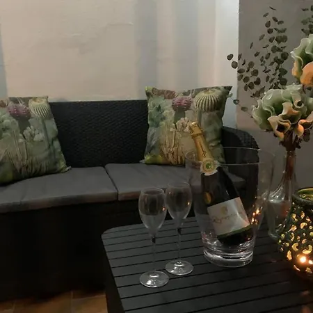 Lovely T2- 88a - Vila Srª Da Rocha,armacao De Pera 아파트